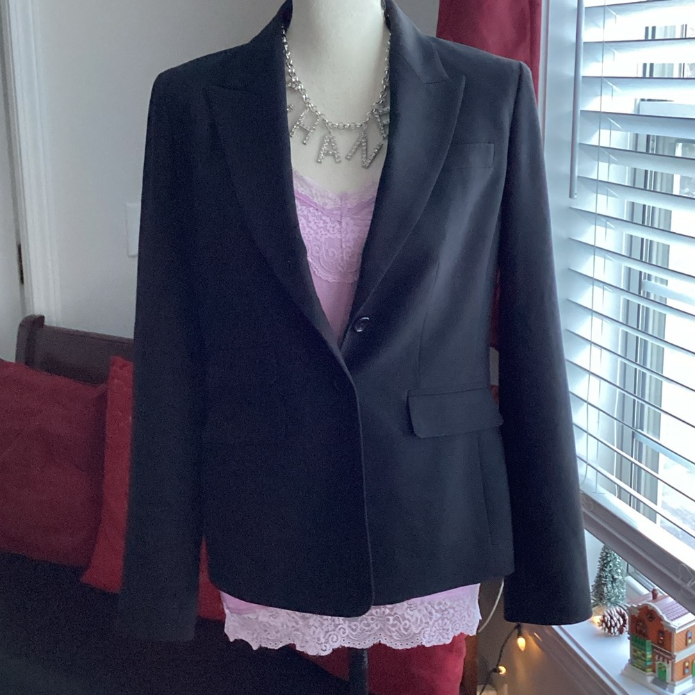 vintage 90’s /y2k era Victorias secret black blazer